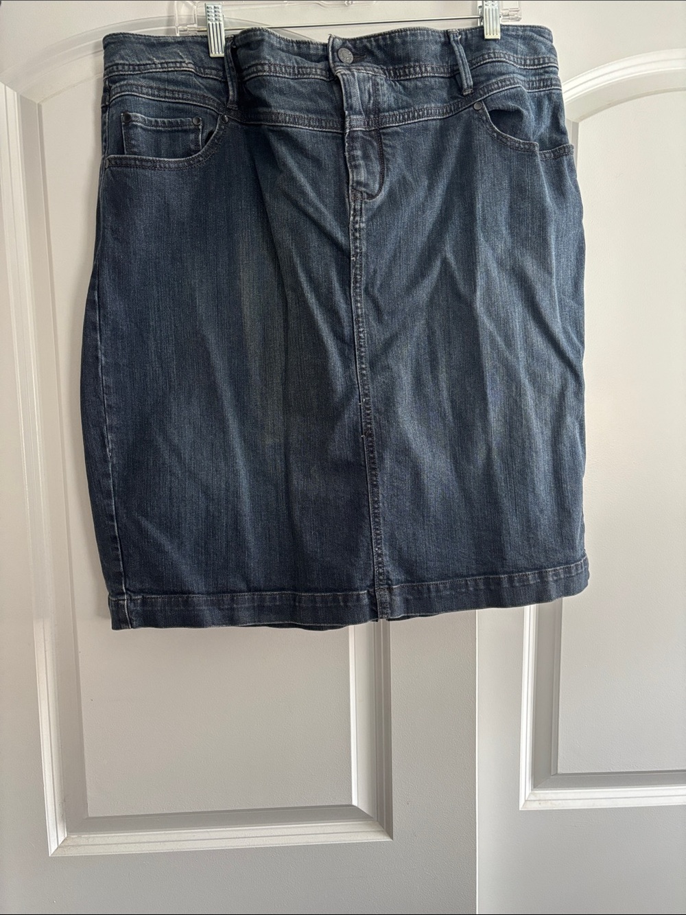 Old Navy Dark Blue Denim Pencil Skirt